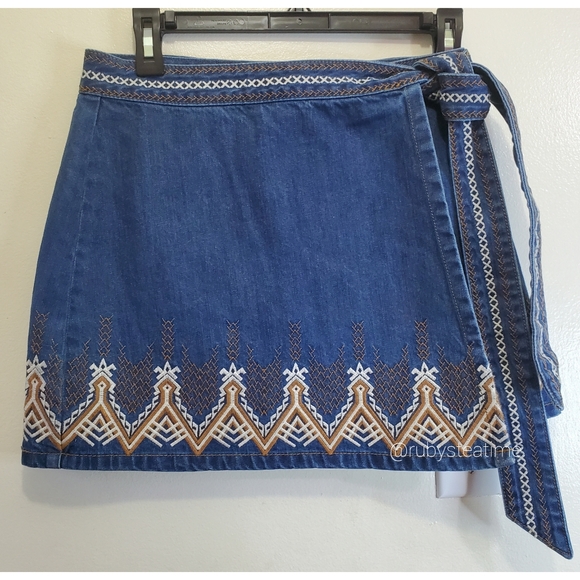 FREE PEOPLE Denim Wrap Tie Skirt, Aztec Boho Embroidery, Hendrix Skirt, NWT - Picture 3 of 9